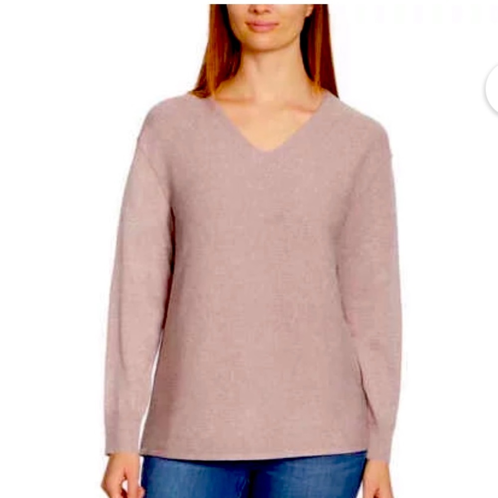 Ella Moss mauve ribbed v-neck sweater. Size small
